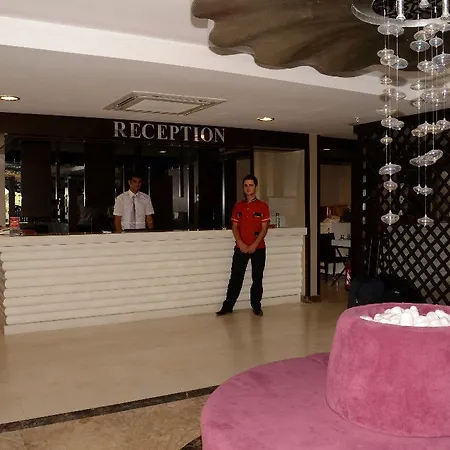 מלון Adella Side (adults Only)