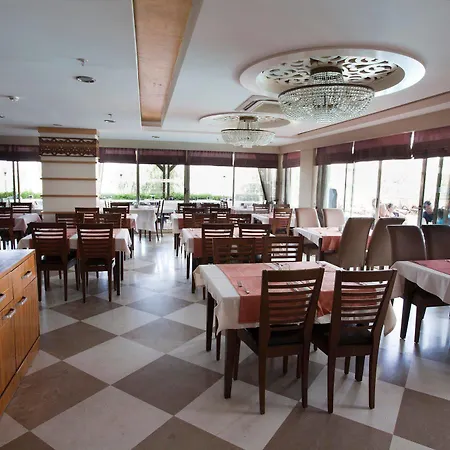 Adella Side (adults Only) מלון מנבגט