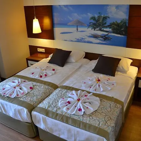 (adults Only) Hotel Side