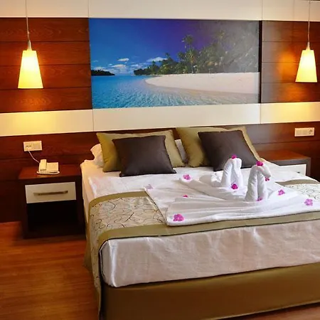 Готель Adella Side (adults Only)